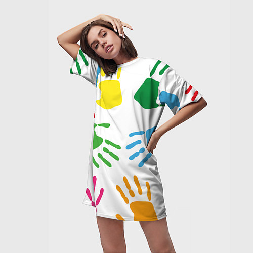 Женская длинная футболка Цветные ладошки - Детский узор / 3D-принт – фото 3