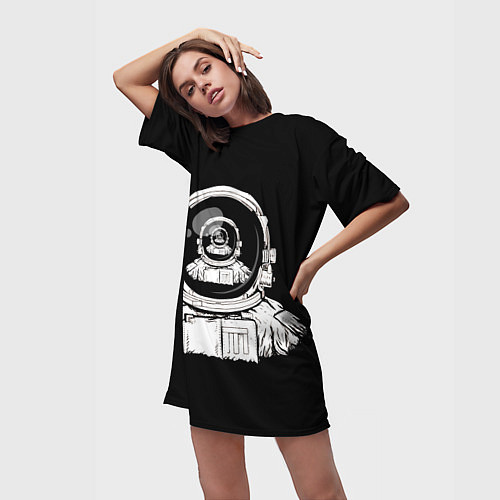 Женская длинная футболка Скафандр с отражением его же / 3D-принт – фото 3