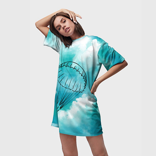 Женская длинная футболка Парашютист в облаках / 3D-принт – фото 3