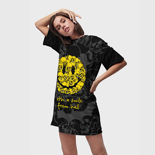 Женская длинная футболка With a smile from hell / 3D-принт – фото 3