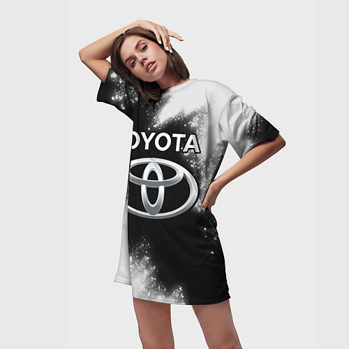 Женская длинная футболка ТОЙОТА Краска / 3D-принт – фото 3