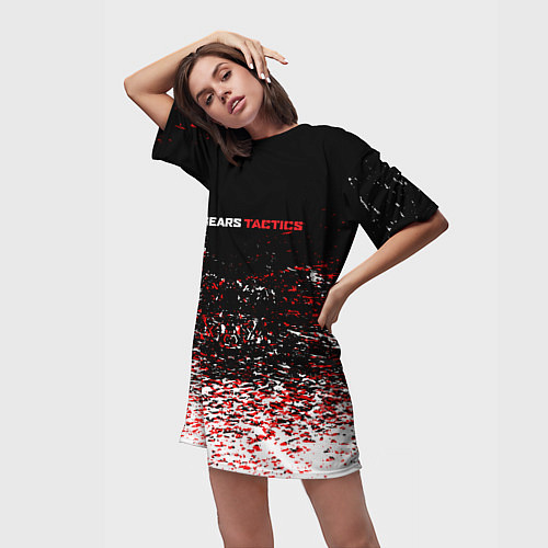 Женская длинная футболка Gears tactics белые красные брызги / 3D-принт – фото 3