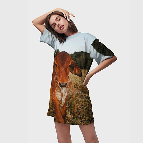 Женская длинная футболка Коровка на поле / 3D-принт – фото 3