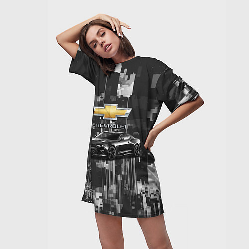 Женская длинная футболка Чёрный брутальный Шевроле / 3D-принт – фото 3