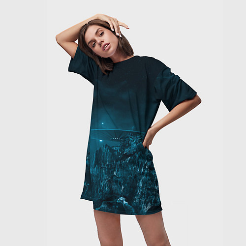 Женская длинная футболка Синий космос, горы и нло / 3D-принт – фото 3