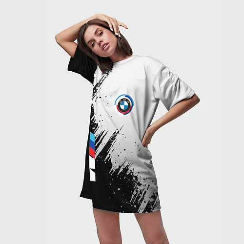 Женская длинная футболка BMW - м комплектация / 3D-принт – фото 3