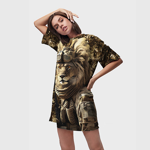 Женская длинная футболка Лев солдат / 3D-принт – фото 3