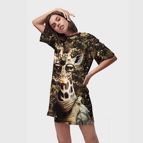 Женская длинная футболка Боевой жираф / 3D-принт – фото 3