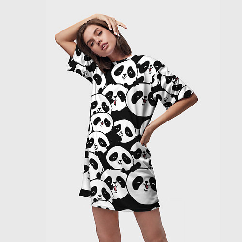 Женская длинная футболка Весёлые панды / 3D-принт – фото 3