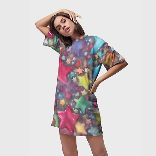 Женская длинная футболка Разноцветные новогодние звёзды / 3D-принт – фото 3