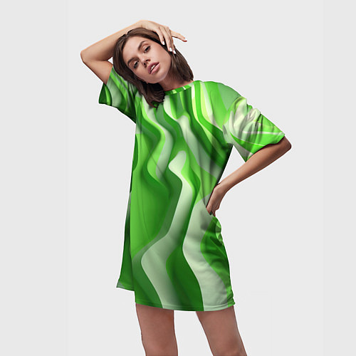 Женская длинная футболка Зеленые объемные полосы / 3D-принт – фото 3