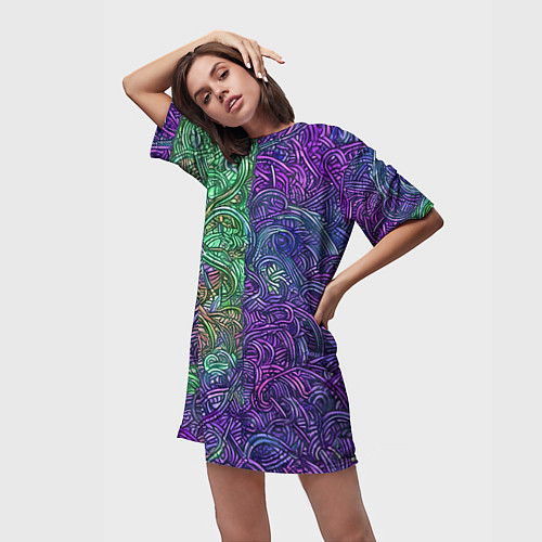 Женская длинная футболка Вьющийся узор фиолетовый и зелёный / 3D-принт – фото 3