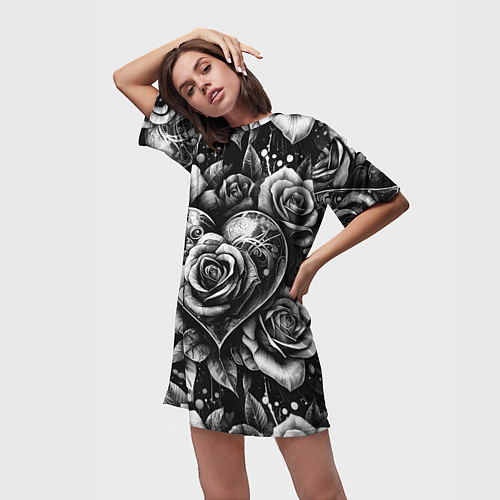 Женская длинная футболка Черно белое сердце и розы / 3D-принт – фото 3