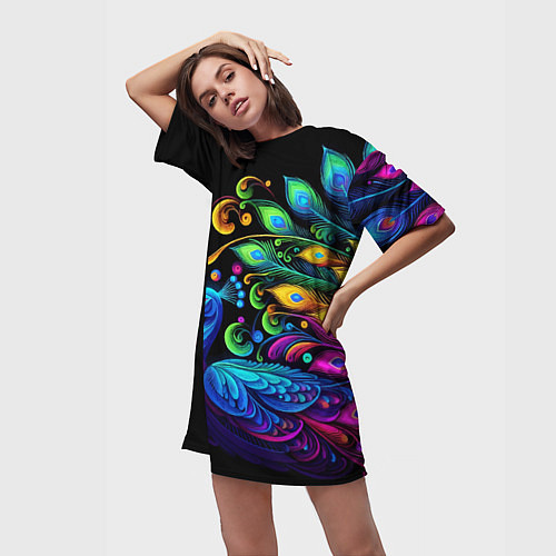 Женская длинная футболка Neon peacock - art / 3D-принт – фото 3