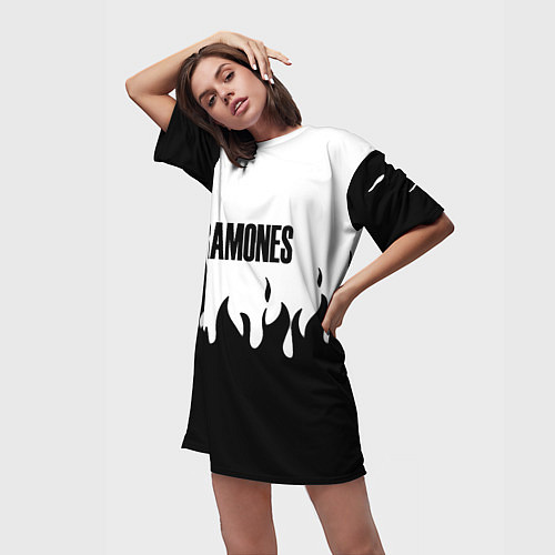 Женская длинная футболка Ramones fire black rock / 3D-принт – фото 3