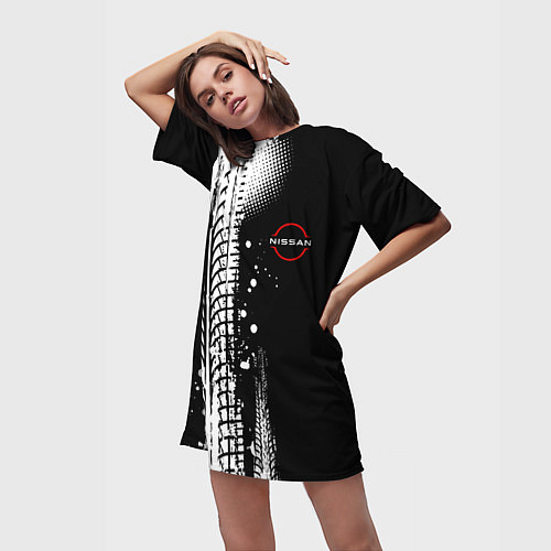 Женская длинная футболка Ниссан - следы от шин / 3D-принт – фото 3