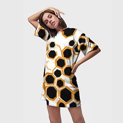 Футболка женская длинная Чёрно-жёлтые шестиугольники на белом фоне, цвет: 3D-принт — фото 2