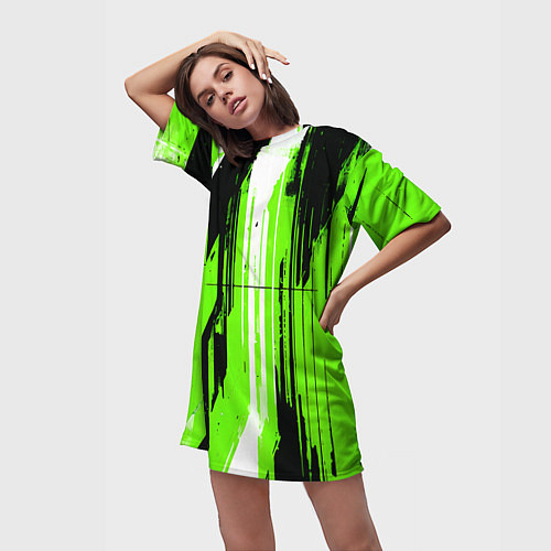 Женская длинная футболка Вертикальные чёрно-белые линии на зелёном фоне / 3D-принт – фото 3