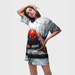 Футболка женская длинная Человек-паук палзет на стене, цвет: 3D-принт — фото 2