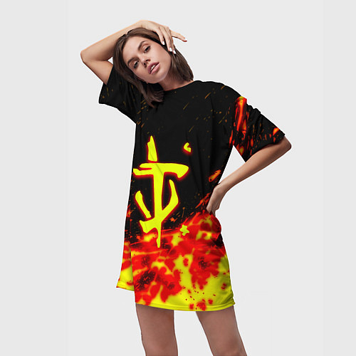 Женская длинная футболка Doom огненное лого / 3D-принт – фото 3