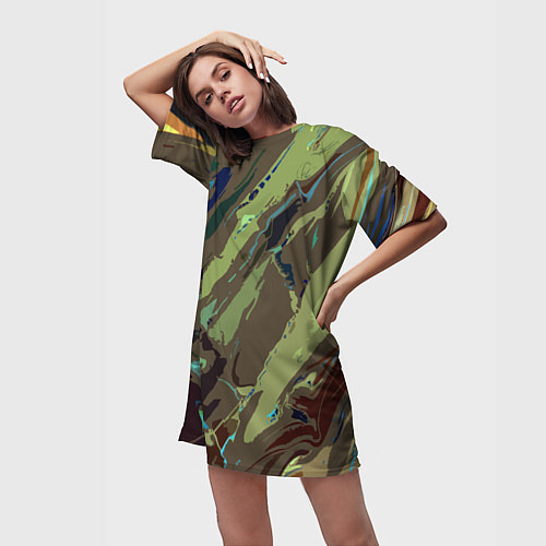 Женская длинная футболка Абстракция тон хаки / 3D-принт – фото 3