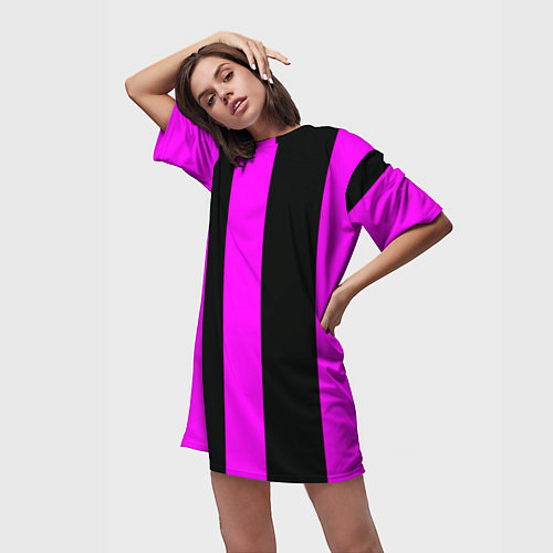 Женская длинная футболка Color black pink lines / 3D-принт – фото 3