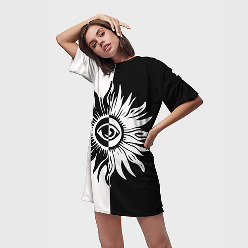 Женская длинная футболка Солнце черно-белое / 3D-принт – фото 3