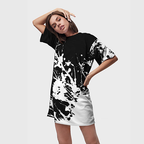 Женская длинная футболка Взрывная белая краска на чёрном / 3D-принт – фото 3