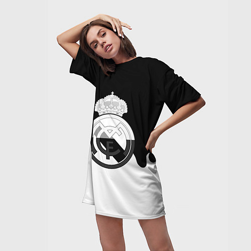 Женская длинная футболка Реал Мадрид огонь белый / 3D-принт – фото 3
