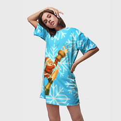 Футболка женская длинная Санта летит на пробке шампанского, цвет: 3D-принт — фото 2