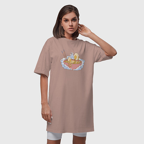 Женская футболка-платье Каваи яйца в миске для рамена с лапшой / Пыльно-розовый – фото 3