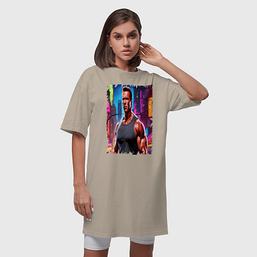 Женская футболка-платье Арнольд Шварценеггер в городе / Миндальный – фото 3