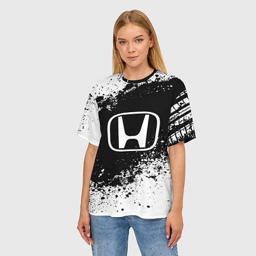 Женская футболка оверсайз Honda: Black Spray / 3D-принт – фото 3
