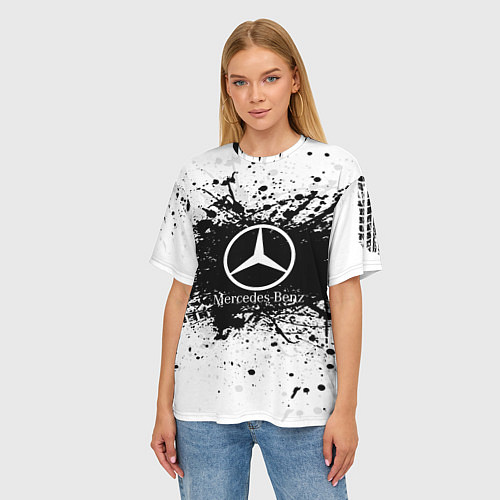 Женская футболка оверсайз Mercedes-Benz: Black Spray / 3D-принт – фото 3