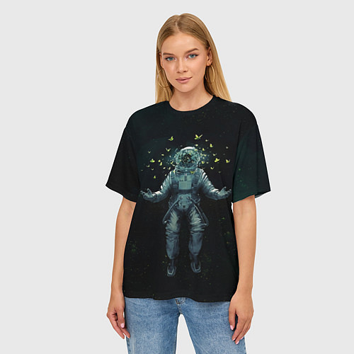 Женская футболка оверсайз Космонавт и бабочки / 3D-принт – фото 3