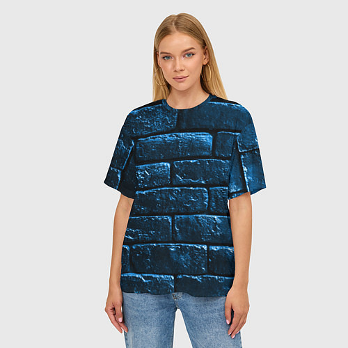 Женская футболка оверсайз Неоновая, кирпичная стена / 3D-принт – фото 3