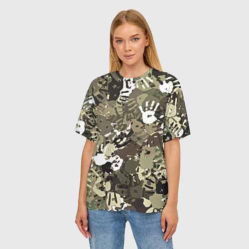 Женская футболка оверсайз Камуфляж с отпечатками рук / 3D-принт – фото 3