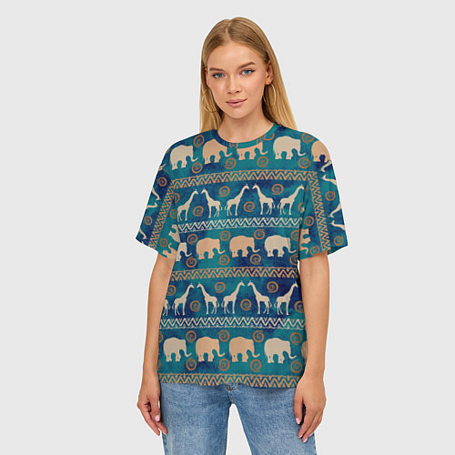 Женская футболка оверсайз Жирафы и слоны / 3D-принт – фото 3