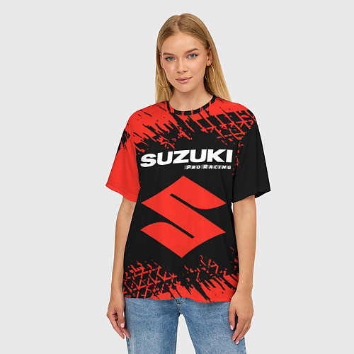 Женская футболка оверсайз СУЗУКИ Pro Racing Следы Шин / 3D-принт – фото 3