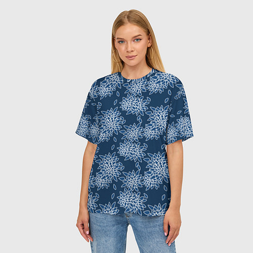Женская футболка оверсайз Темно-синий цветочный узор pattern / 3D-принт – фото 3