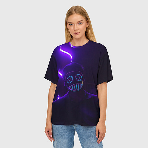 Женская футболка оверсайз Неоновый анонимус во тьме / 3D-принт – фото 3