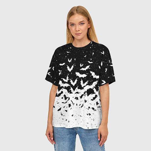 Женская футболка оверсайз Black and white bat pattern / 3D-принт – фото 3