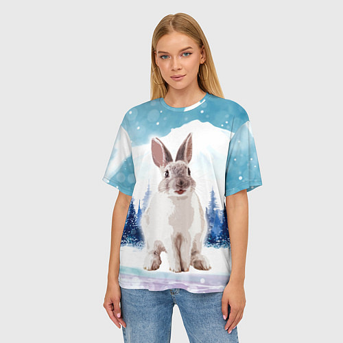 Женская футболка оверсайз Кролик в зимнем лесу / 3D-принт – фото 3