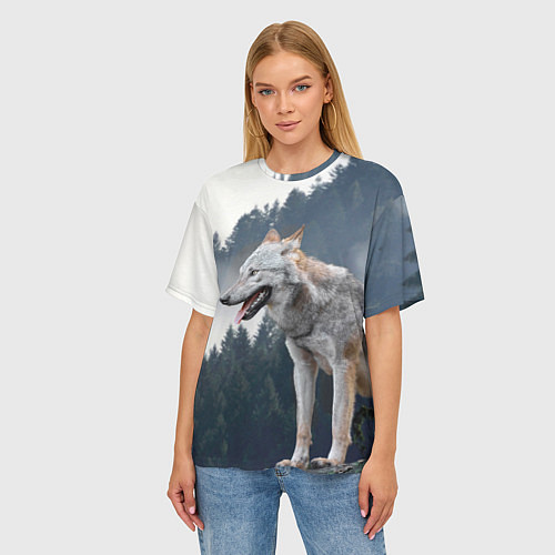 Женская футболка оверсайз Волк на фоне леса / 3D-принт – фото 3