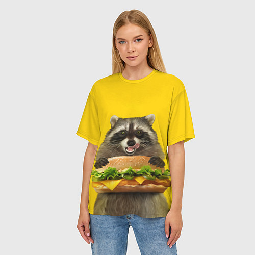 Женская футболка оверсайз Голодный енот с бургером / 3D-принт – фото 3