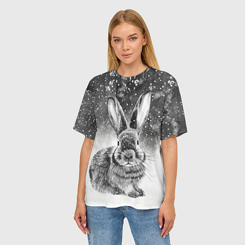 Женская футболка оверсайз Кролик на снегу / 3D-принт – фото 3