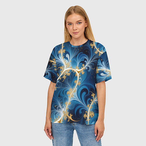 Женская футболка оверсайз Глубокая синева и золотые узоры / 3D-принт – фото 3