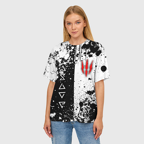 Женская футболка оверсайз Ведьмак - знаки и брызги / 3D-принт – фото 3