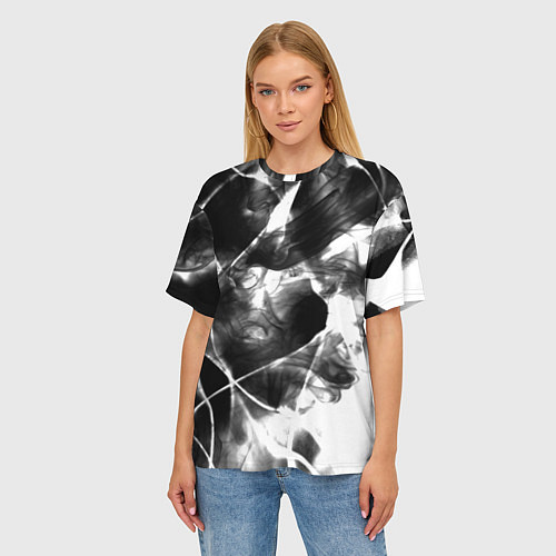 Женская футболка оверсайз Черный дым и паттерны / 3D-принт – фото 3