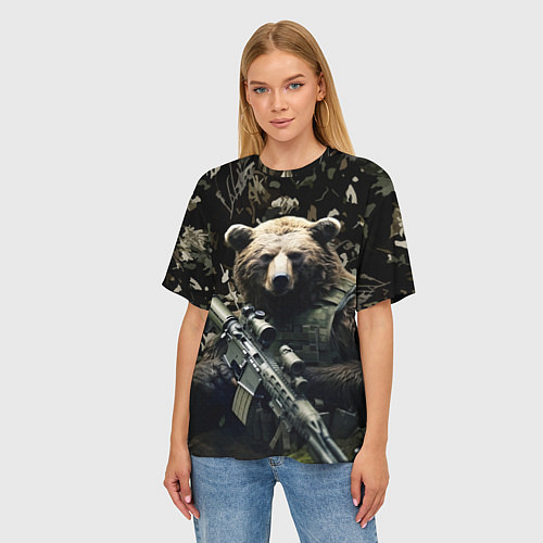 Женская футболка оверсайз Медведь солдат с винтовкой / 3D-принт – фото 3